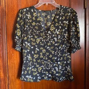 NWOT Banana Republic Puff Sleeve Floral Blouse